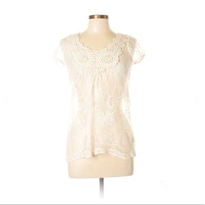 LIKE NEW!Rue21 Short Sleeve Lace Top